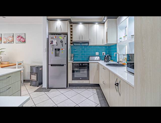 3 BEDROOM HOUSE TO LET IN PARKLANDS